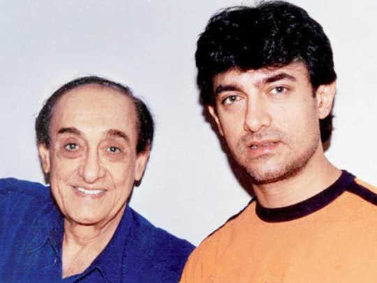 Aamir Khan with his father