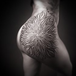 24 Sexy Butt Tattoos - geometric butt tattoo to try now