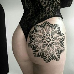 24 Sexy Butt Tattoos - geometric butt tattoo trendy