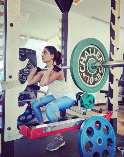 Samantha Prabhu working out in the gym