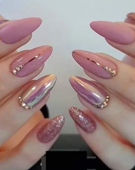 A Mix of Matte, Gel, and Glittery Bridal Nail Extensions