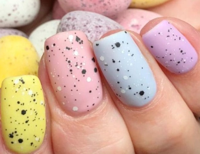 Speckled Nail Art